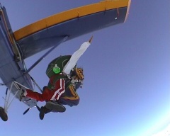 Parachutisme - sortie d'avion